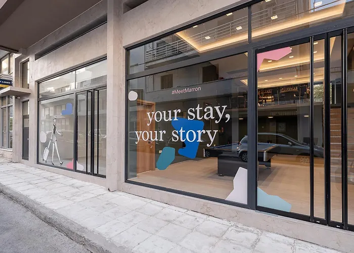 Miss Marrone City Hotel